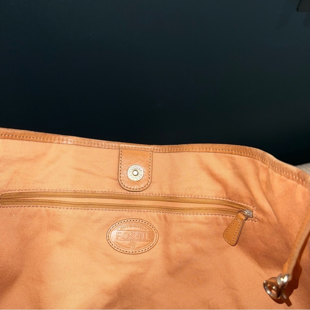 Fossil Audri Singnature Leather Shopper Tote Bag - Picture 15 of 16